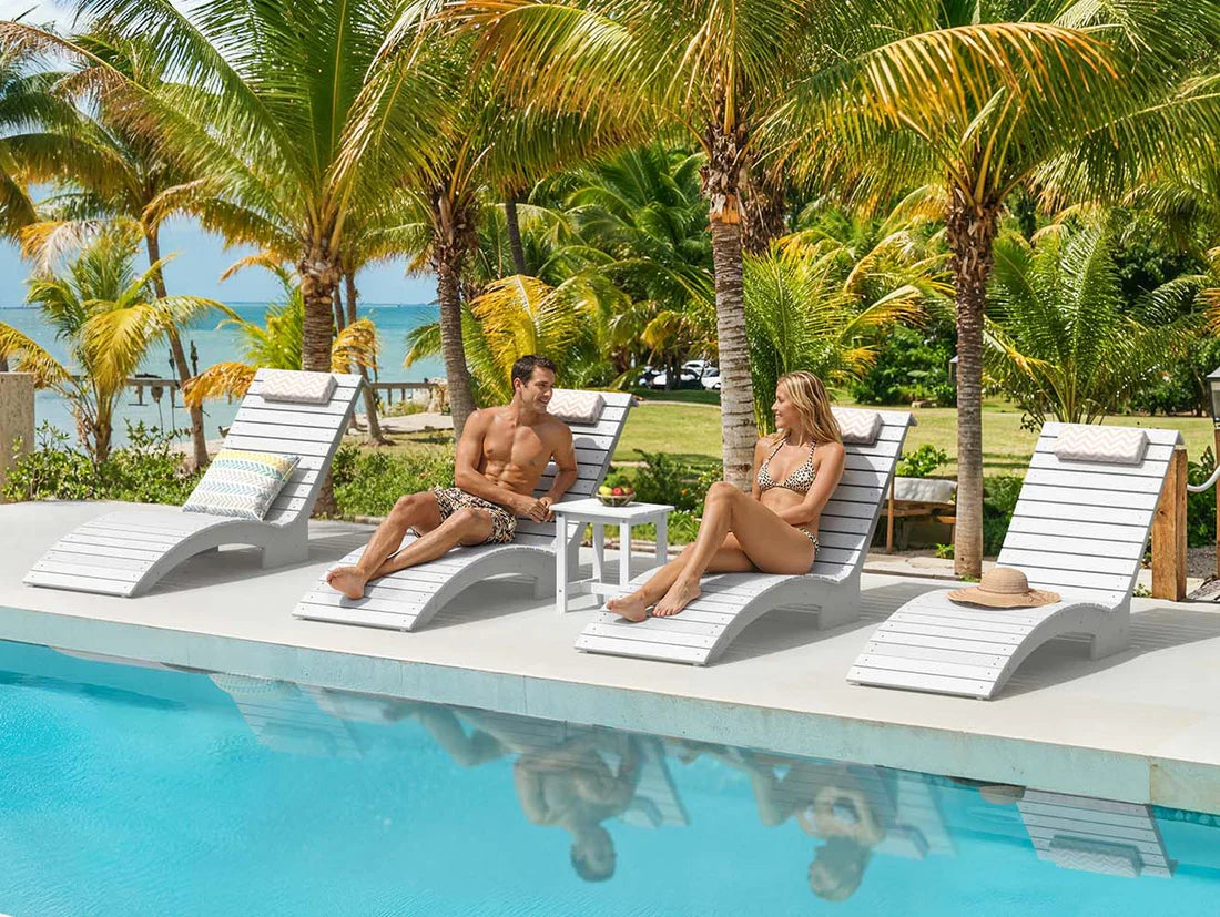 AquaCurve™ AquaWave In-Pool Chaise Lounge Chair and Table for Spacious Tanning Ledges