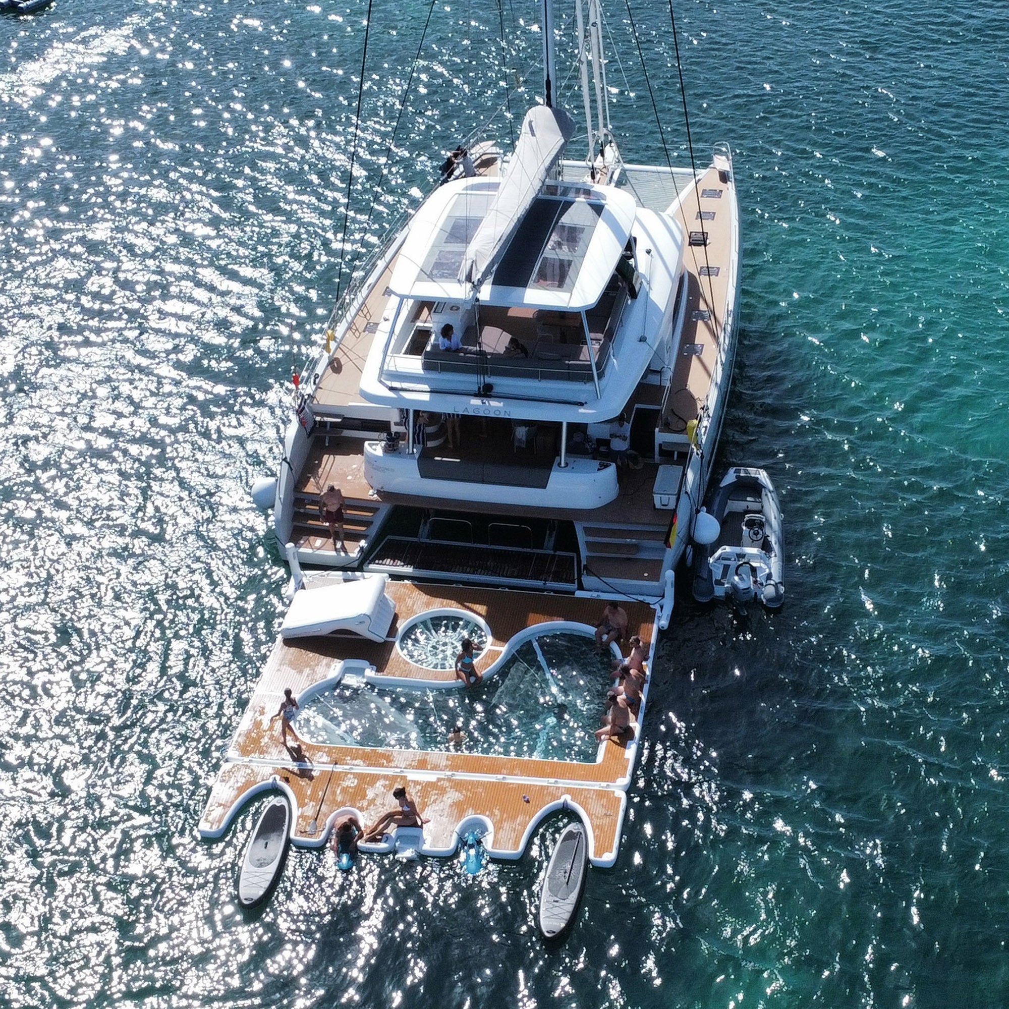 Yachtbeach by Spinera Toy Dock - Jet Ski and Water Toy Storage Dock