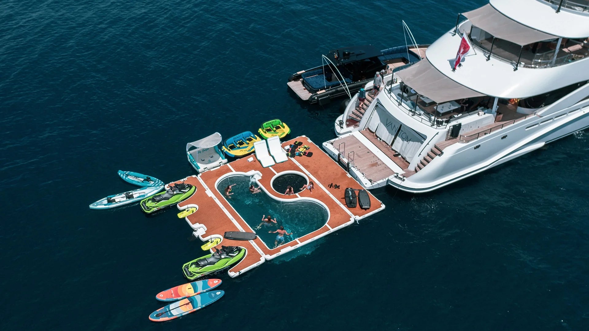 Yachtbeach by Spinera Toy Dock - Jet Ski and Water Toy Storage Dock